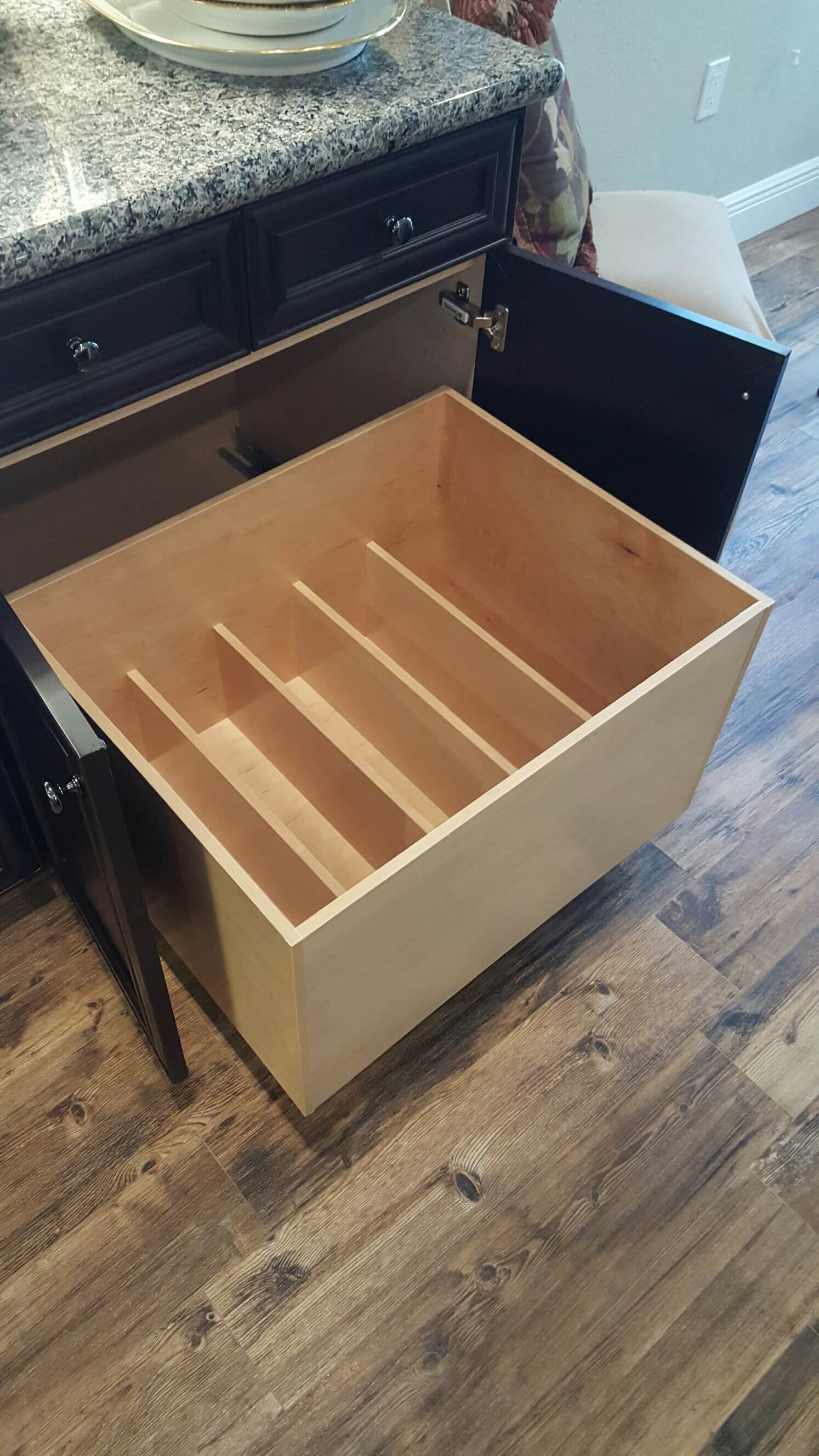 3 Reasons You Should Get Custom Pull Out Drawers