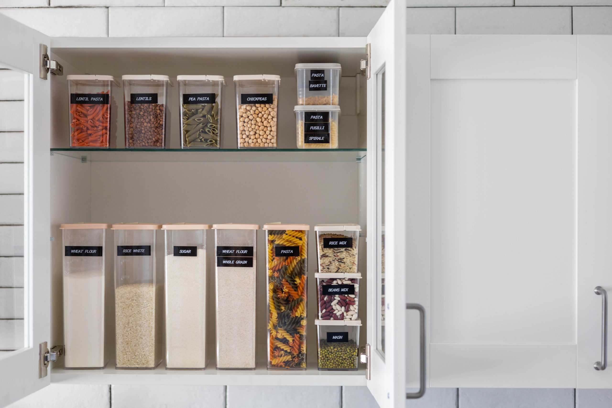 Kitchen Cabinets Organized